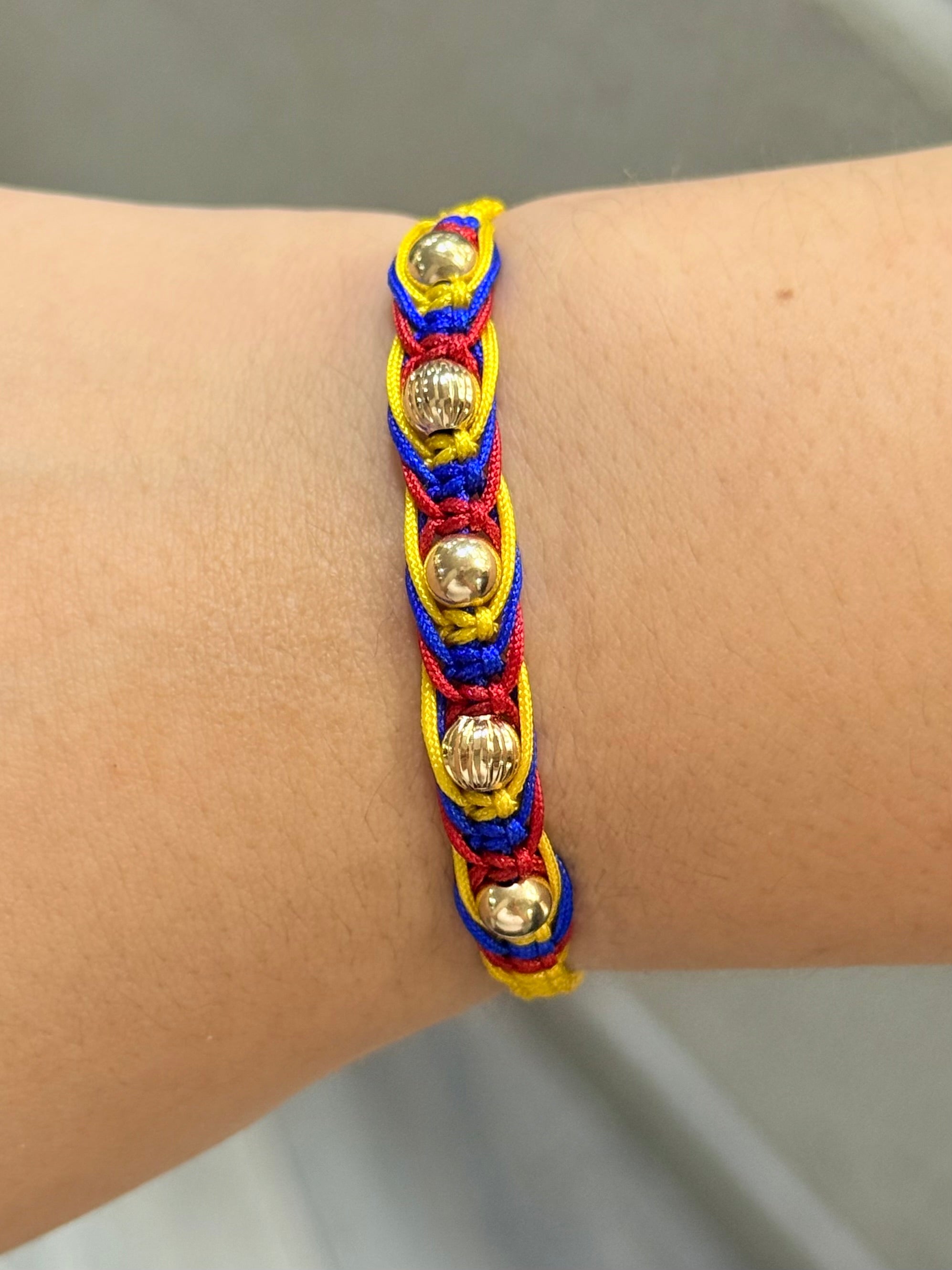 Pulsera artesanal Colombia balines