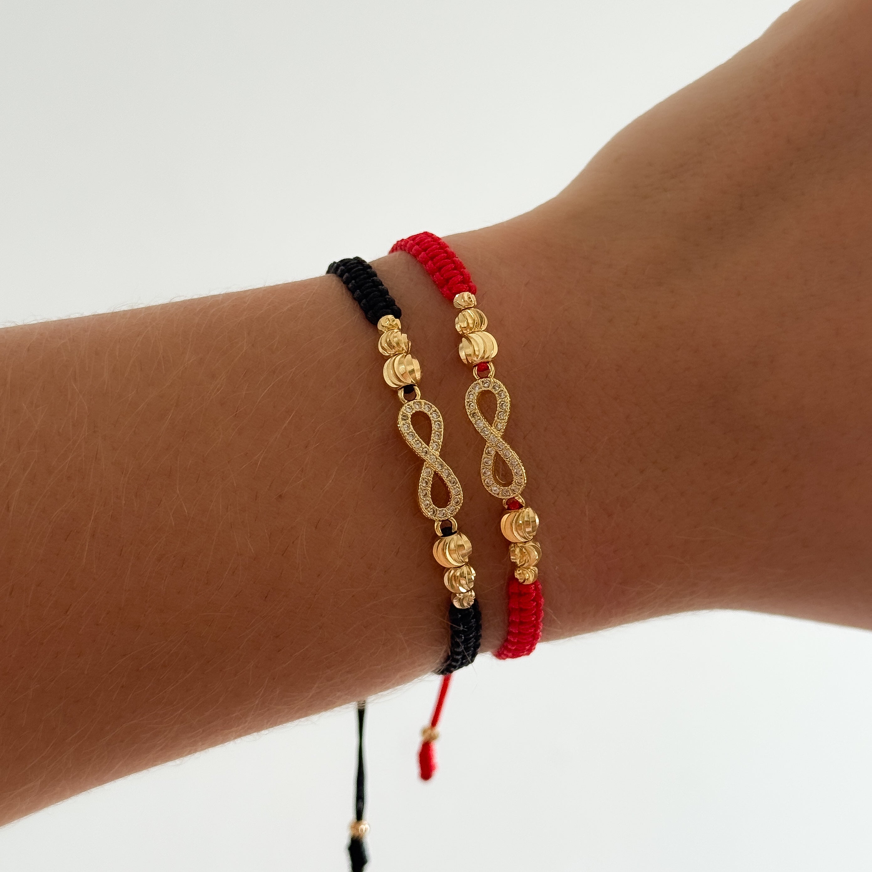 Pulsera Artesanal infinito circonias