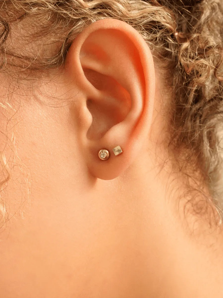 Arete Circón Caja Redonda