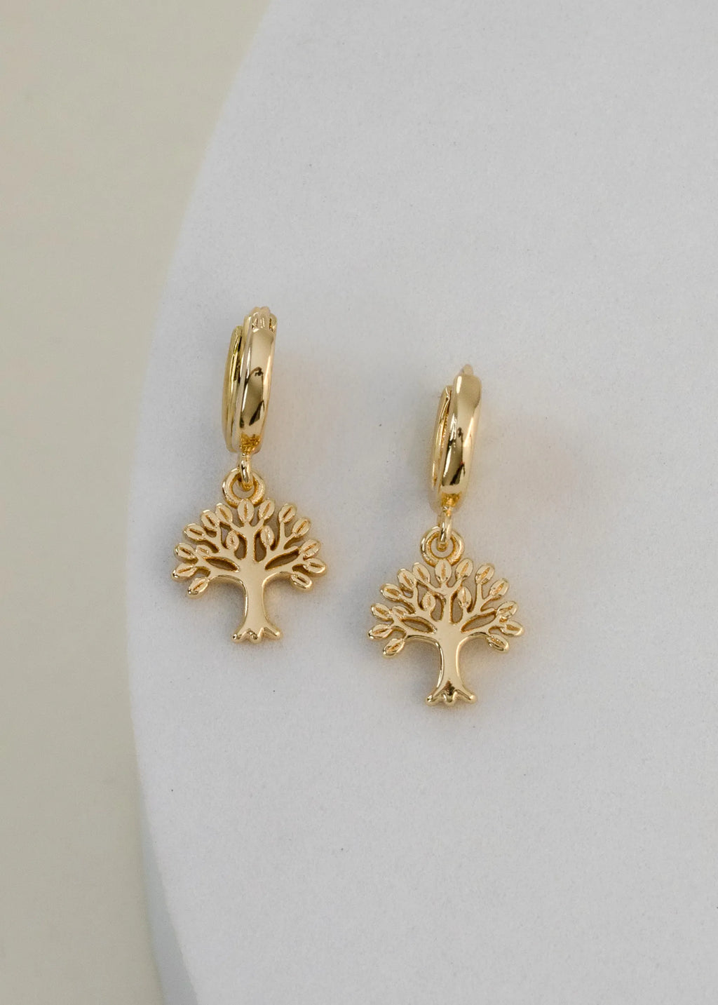 Candonga En Oro Laminado 18K Arbol De La Vida Para Dama