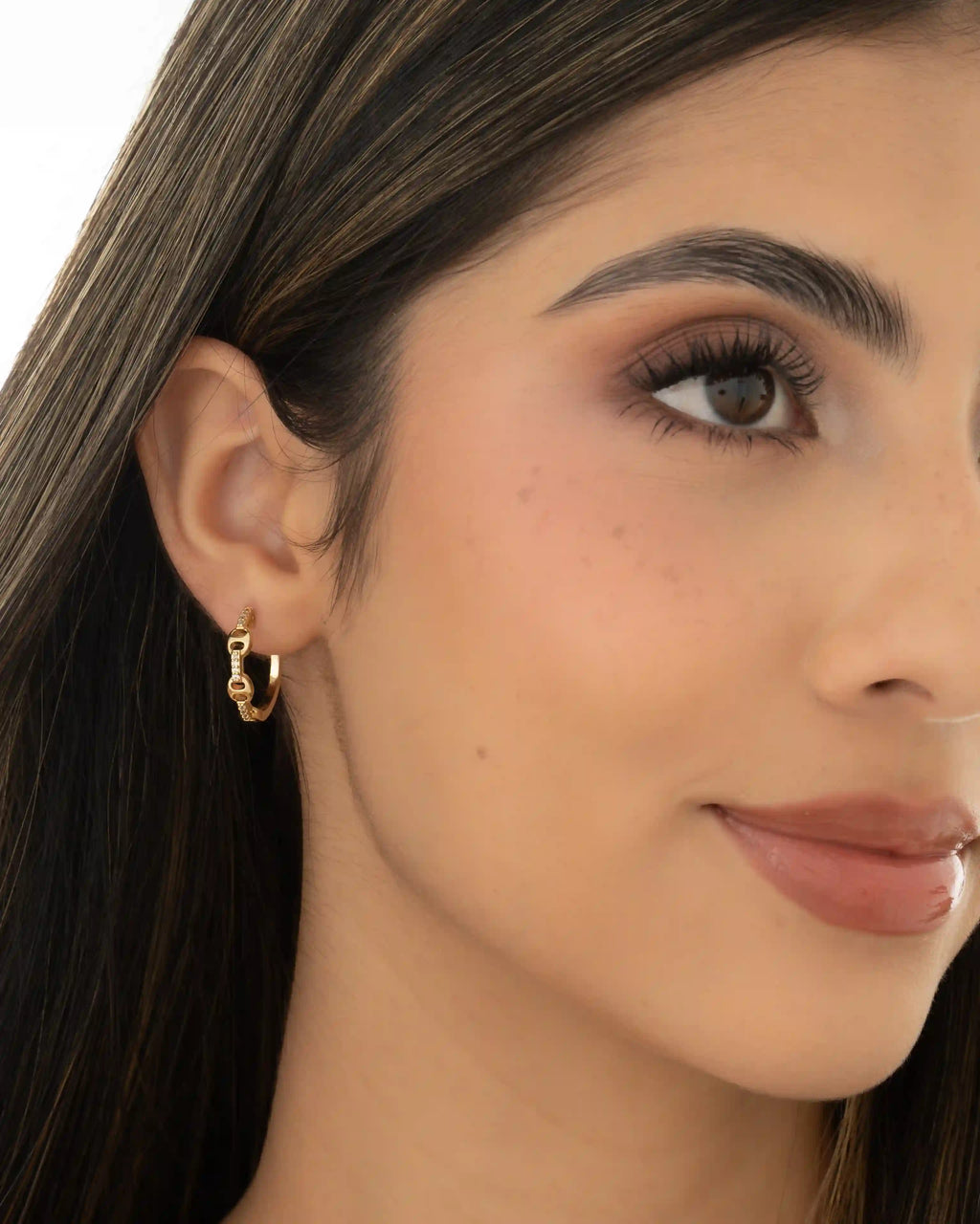 Candonga En Oro Laminado 18K Loop GC Para Dama