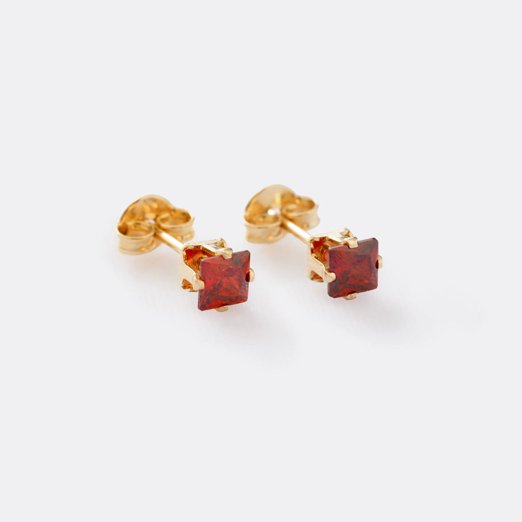 Topo En Oro Laminado 18K Circon Cuadrado Rojo Para Dama