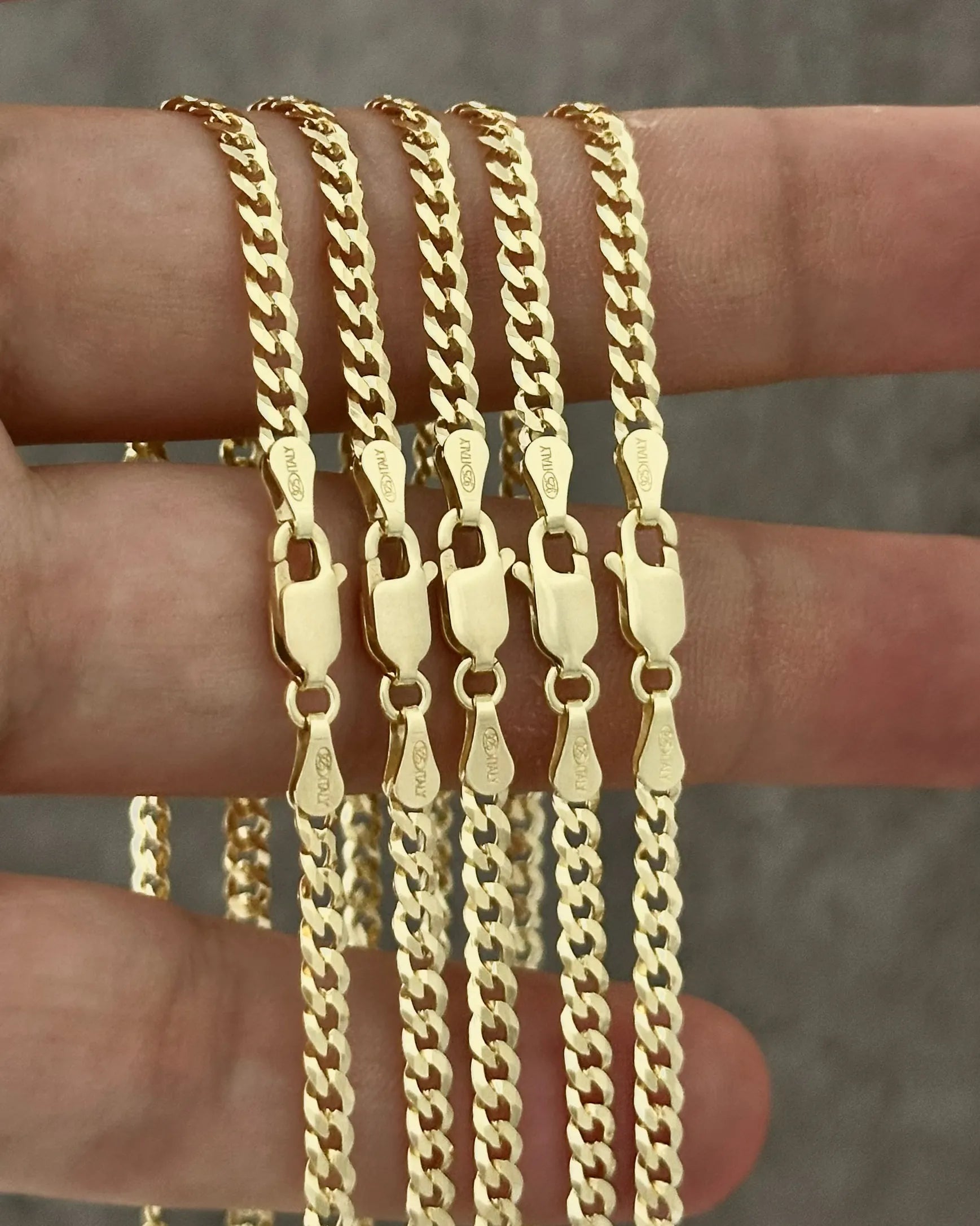 Cadena En Oro Laminado 18K Cuban Link IT Para Caballero