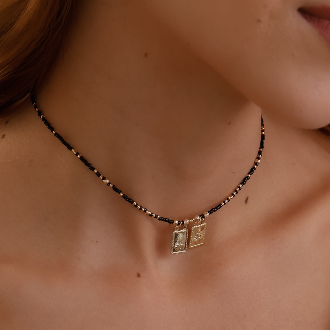 Choker artesanal escapulario