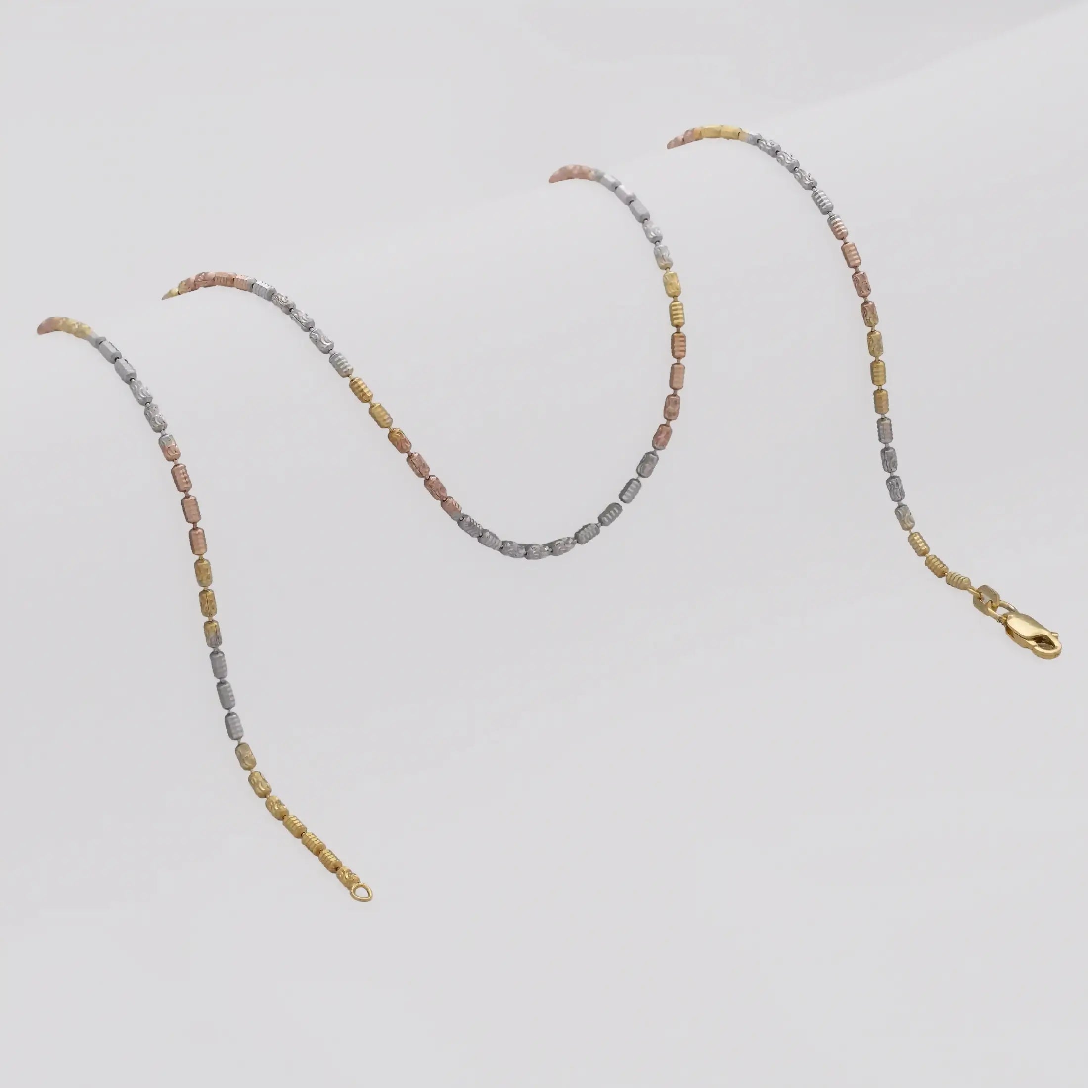 Cadena En Oro Laminado 18K Barril Prismc IT Para Dama