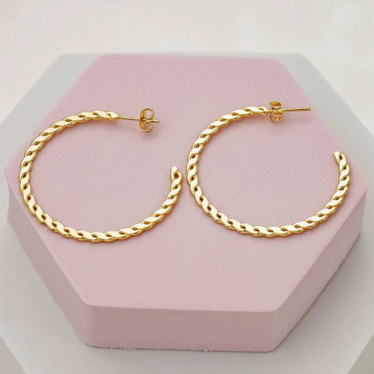 Candonga En Oro Laminado 18K Semi Candonga Para Dama