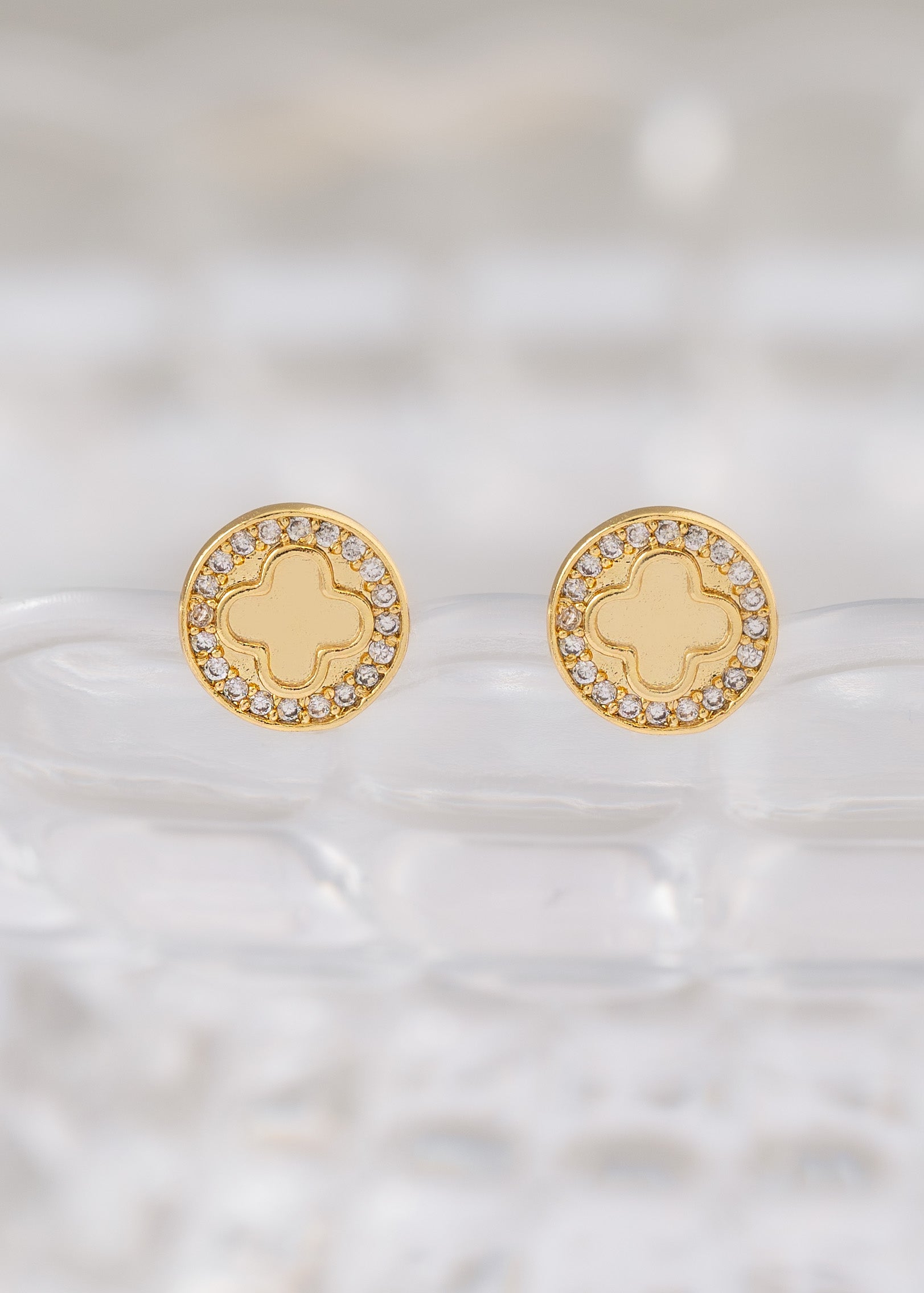 Topo En Oro Laminado 18K Clover Circonias Para Dama
