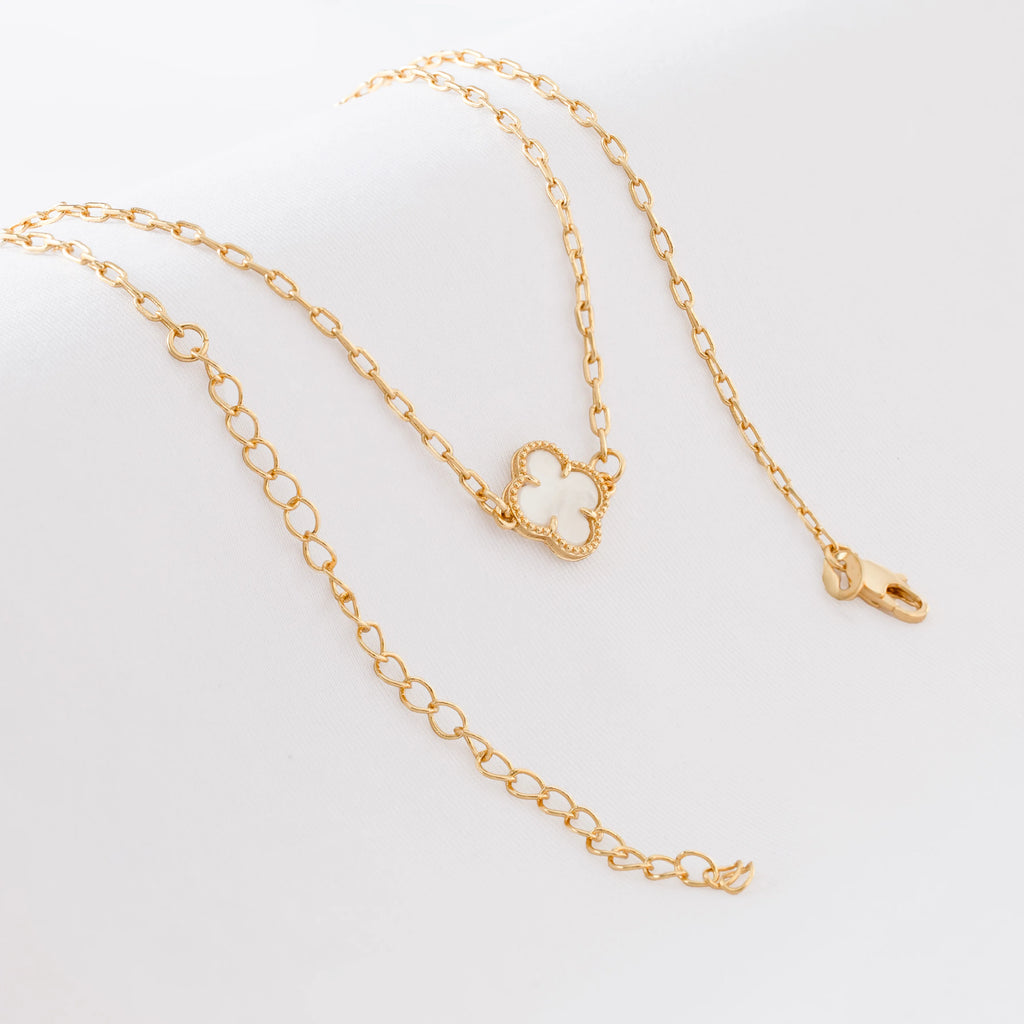 Gargantilla En Oro Laminado 18K VC Nacar Para Dama