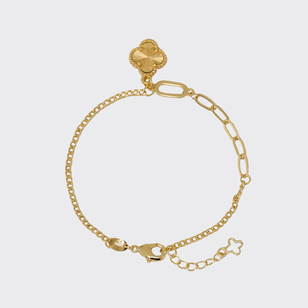 Pulsera En Oro Laminado 18K Cubana Clover Para Dama