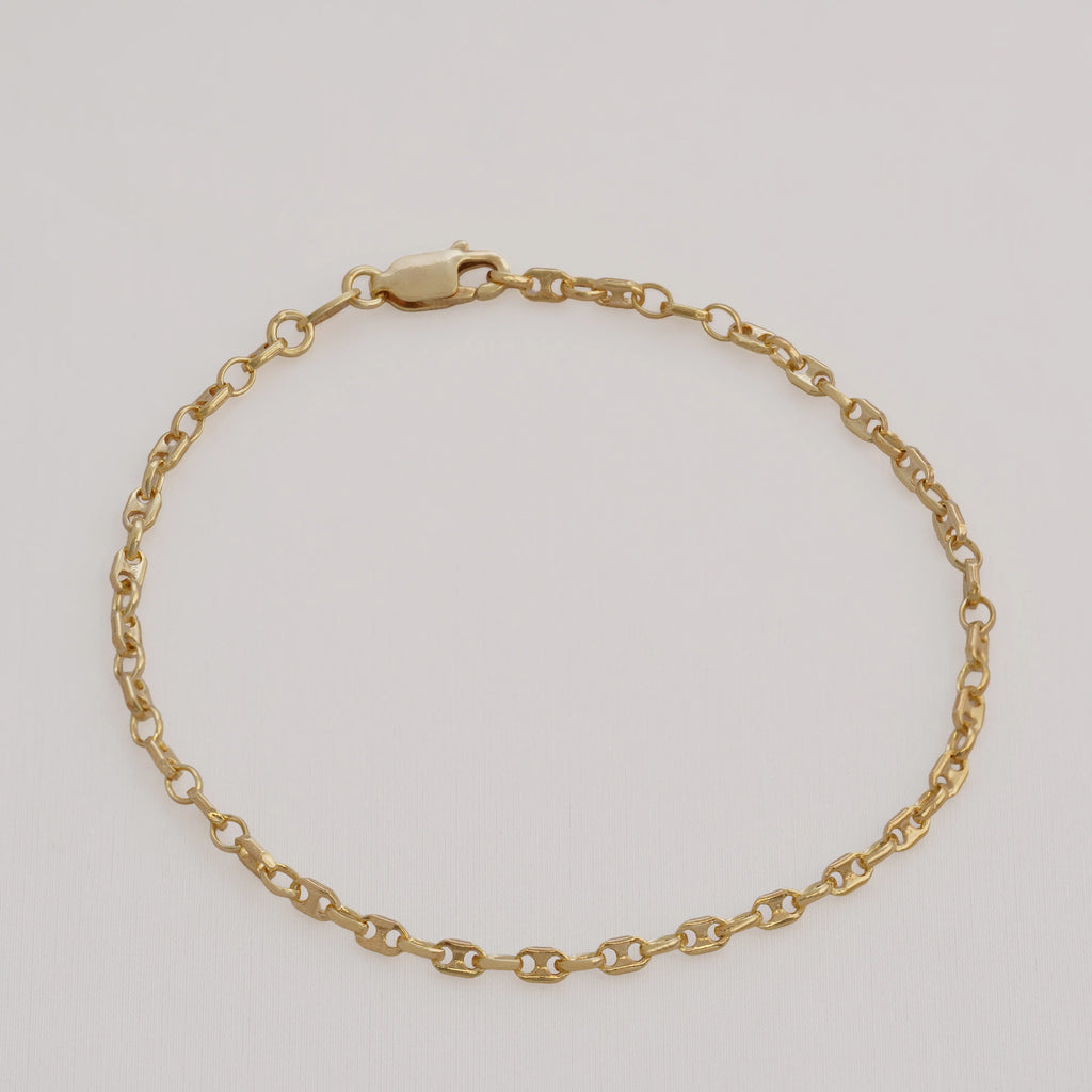 Pulsera En Oro Laminado 18K Eslabón IT Para Dama