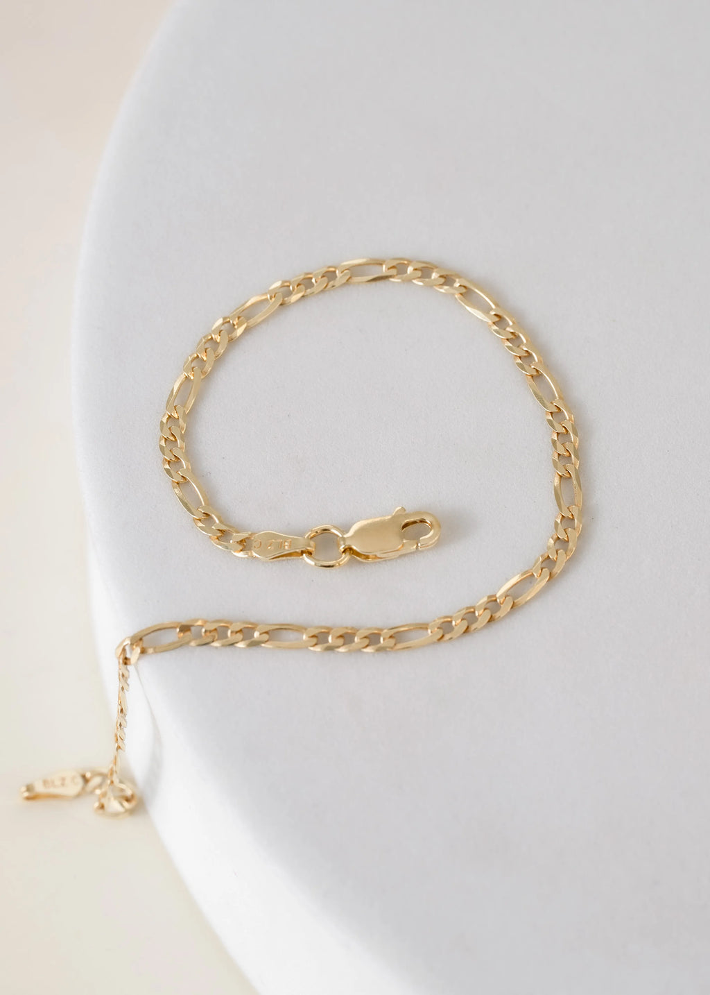 Pulsera En Oro Laminado 18K 3*1 IT Para Caballero