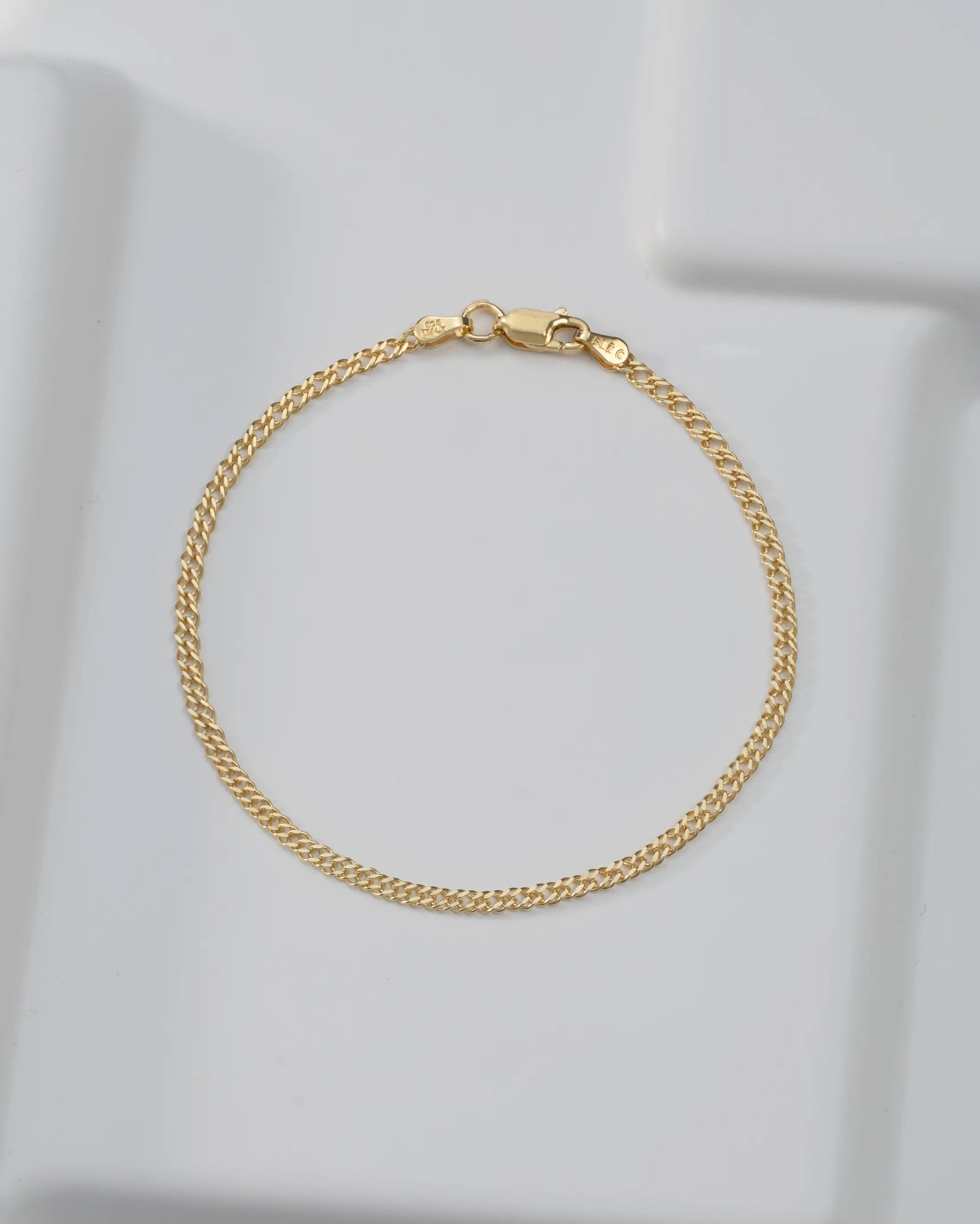 Pulsera En Oro Laminado 18K Cubana Cruzada Para Caballero