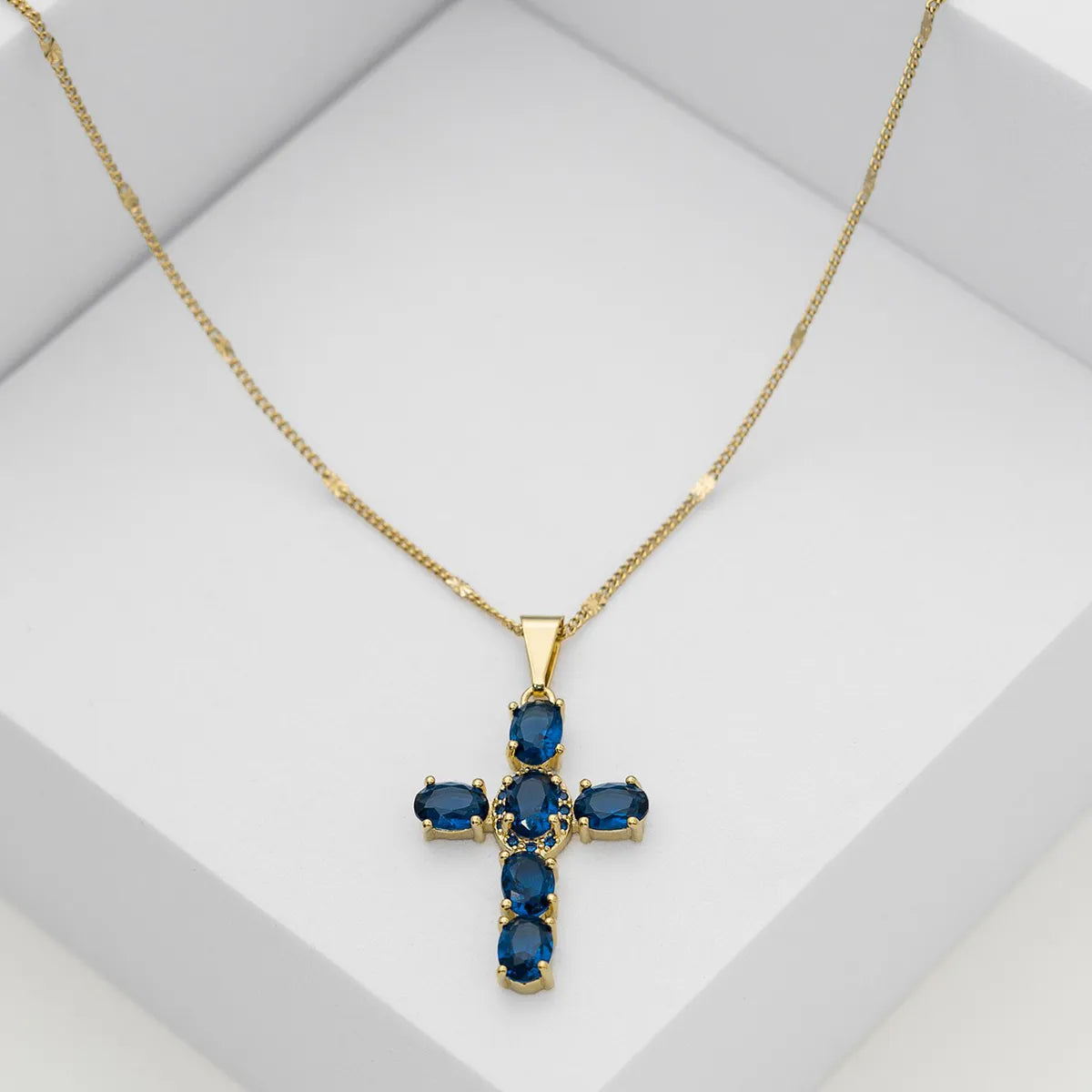 Cadena En Oro Laminado 18k Cubana Con Destellos Para Caballero