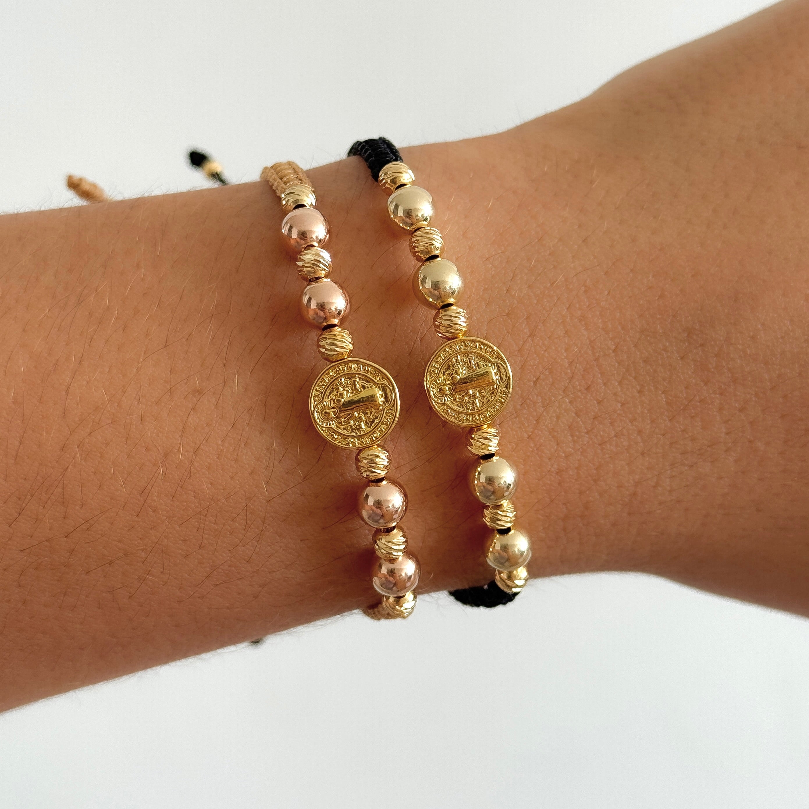 Pulsera artesanal San benito balín